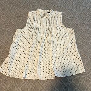 Ann Taylor tank top blouse light blue/navy floral print pleating detail S